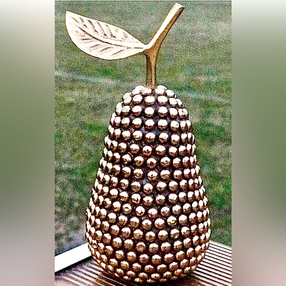 Vintage Mid Century Decorative Bronze Brass Hobnail Studded Metal Figural Pear